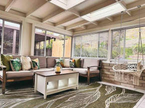 Sunny Retreat HUGE Single Level Home with large yard
